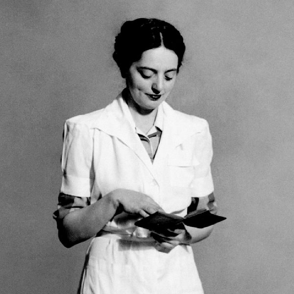 Фото Эллы Баше